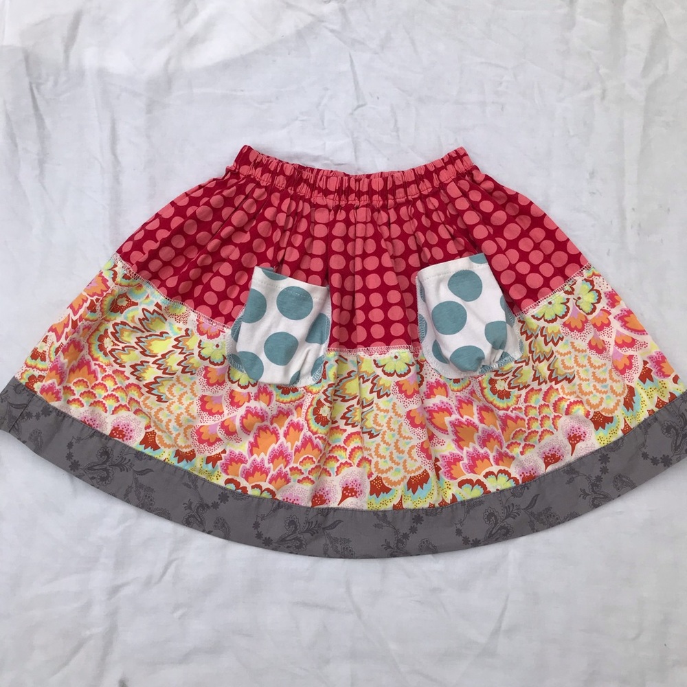 Giggle Moon girl’s 6X skirt.